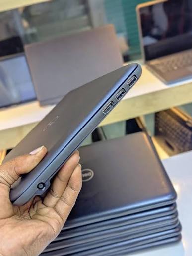 Dell Latitude 3190 INTEL PENTIUM 8GB RAM 128 GB SSD @ 1.70GHz 11.6 Inch Screen Size Refurbished Laptop With Windows 10 Pro and Microsoft Office Installed Computer Notebook