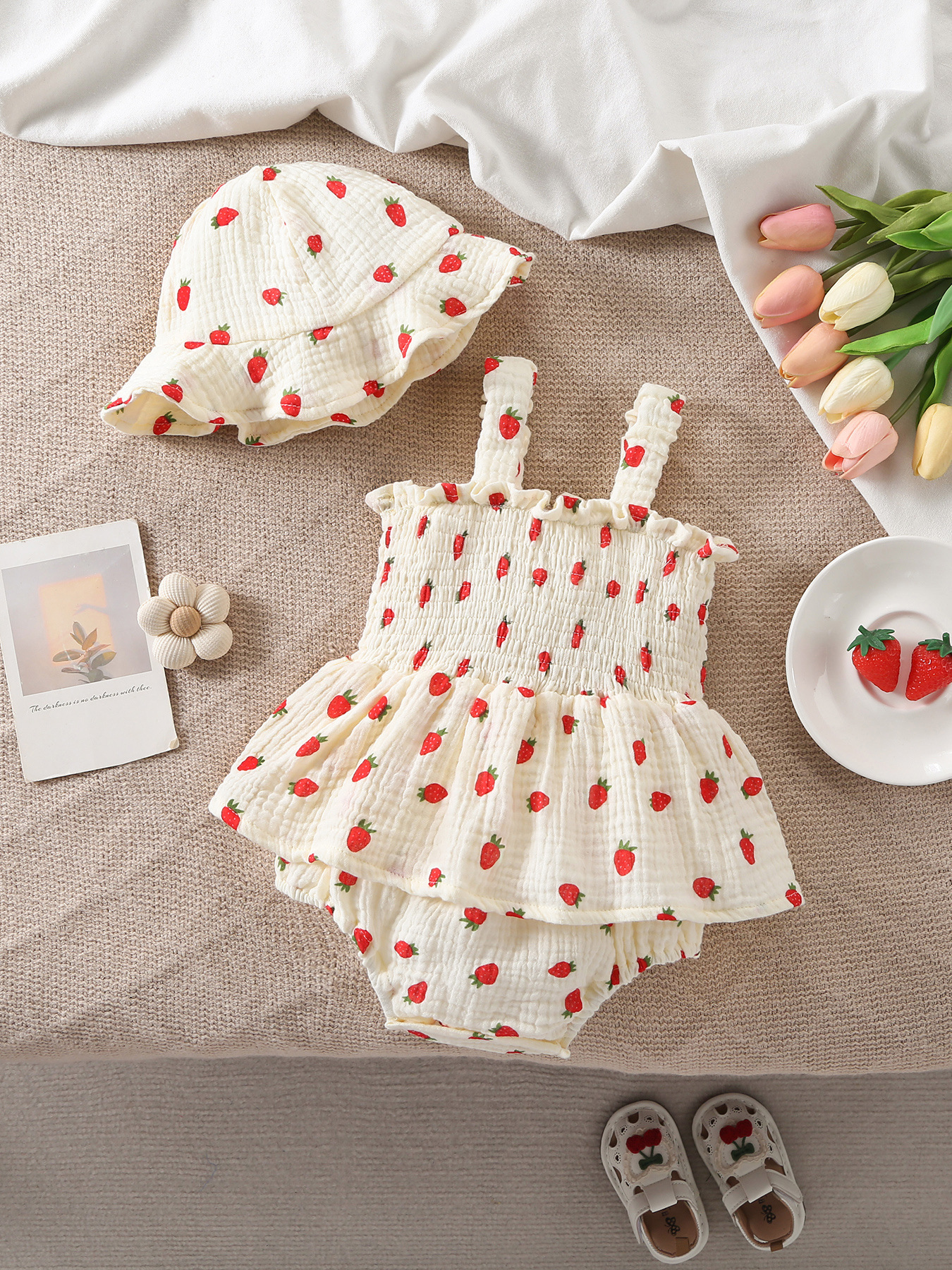 Baby Girl Summer Cotton Outfits Sleeveless Floral Print Smocked Romper Dress with Sun Hat Set 3-18M Summer Infant Baby Girl Outfits Sleeveless Floral Print Bodysuit Dress Sun Hat Clothes Set