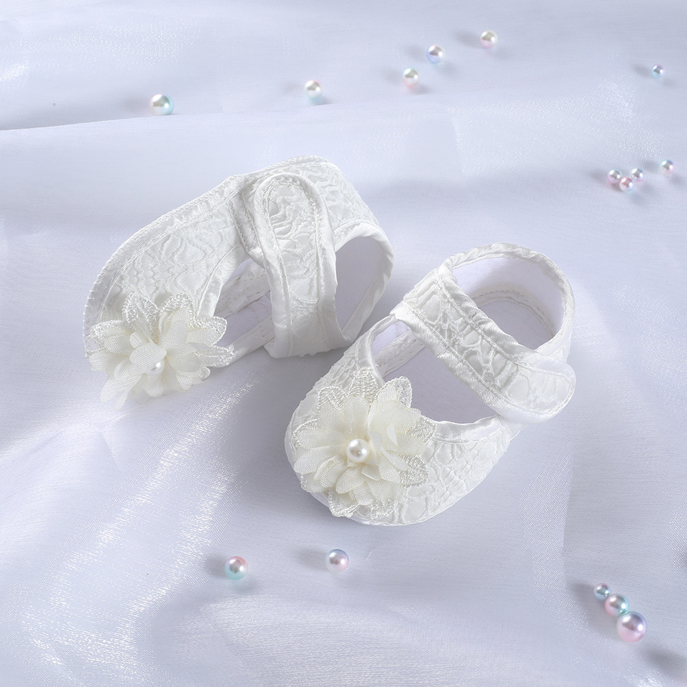 White Lace Princess Shoes, Soft Soled Baby Walking Shoes, full Moon and Hundred day Matching Dress, Newborn Shoes