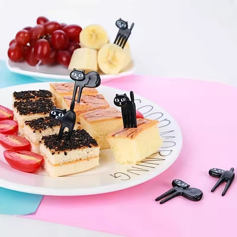 30pcs/Set Black Cat Fruit Fork Mini Cartoon Snack Cake Dessert Food Forks Bento Lunches Accessories Kitchen Utensils For