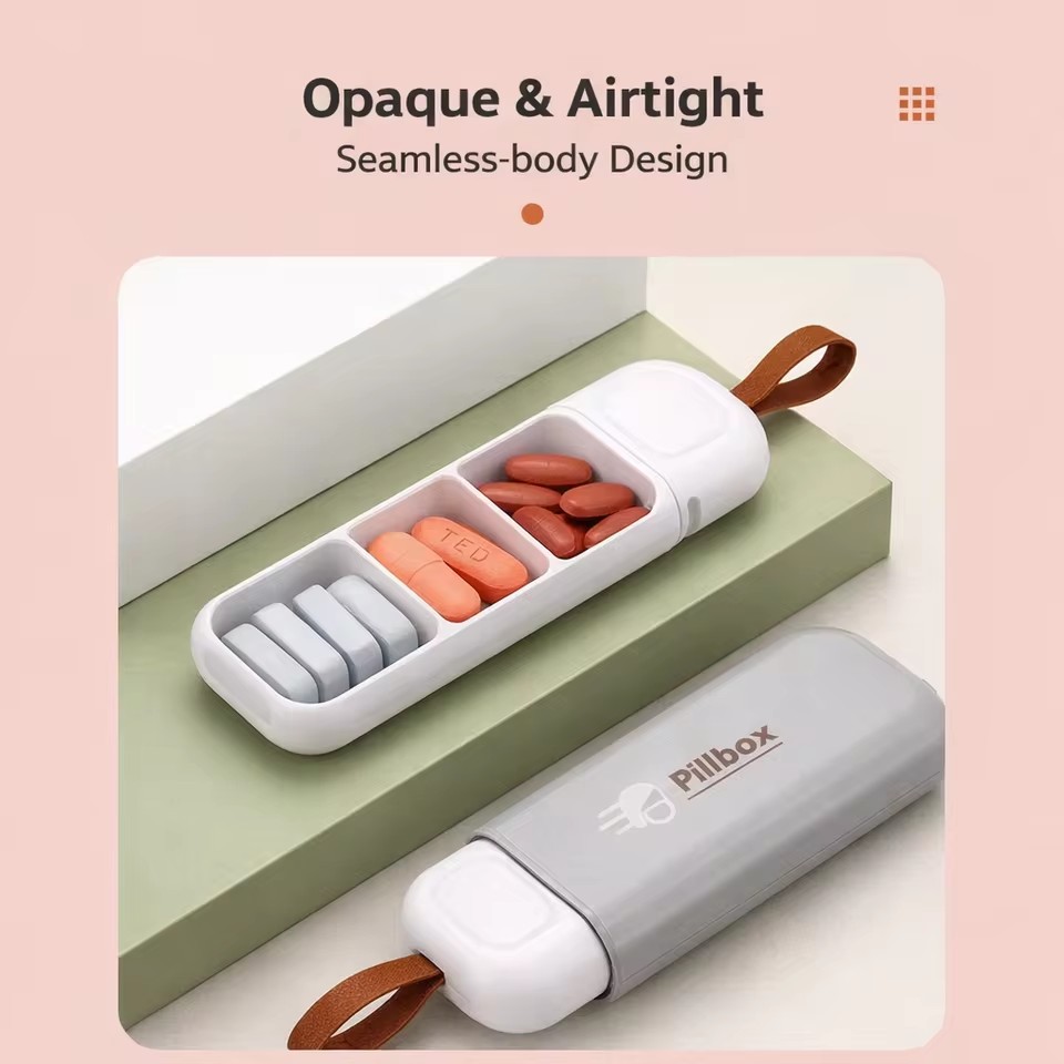 1Pc Portable Mini Pill Box 3 Compartments Travel Carry Sealed Moisture Proof Medicine Dispenser Storage Case Daily Pill Organizer