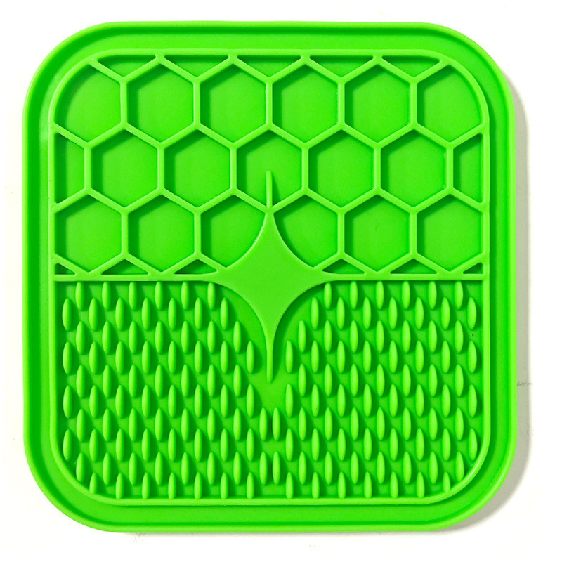 Pet Lick Silicone Mat Dogs Pet Slow Food Plate for Dog Bathing Distraction Silicone Dog Sucker Food Training Dog Feeder Supplies
