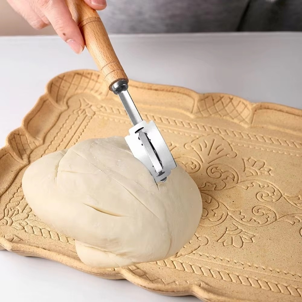 Wooden Handle Bread Scoring Lame Curved Blade Stainless Steel Dough Slashing Tool 18.5cm 5PCS Blades Curved Bread Lame