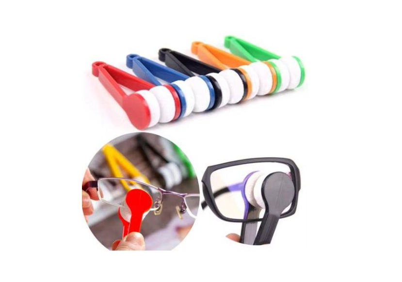 Eyeglass Cleaner Brush - Microfiber Lens Wipe for All Eyewear - Multicolour - 0.1 kg It features a compact, tweezer-like plastic handle with dual round microfiber pads designed to clamp down and clean