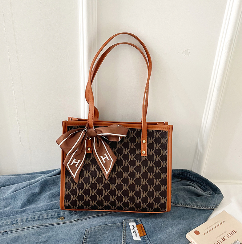 Women  shoulder bag tote bag ladies handbags girl elegant silk scarf shoulder bag women bags Local fast delivery