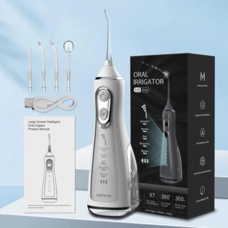 Portable Oral Irrigator USB Rechargeable Water Flosser Teeth Cleaning Machine Waterproof Dental Irrigator for Home Travel