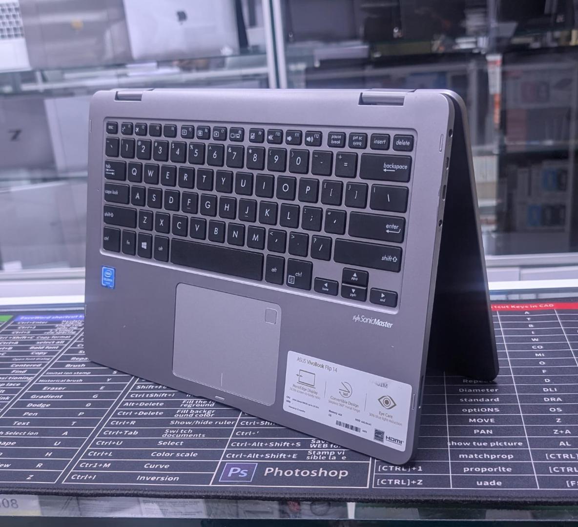 ASUS VivoBook Flip 14
