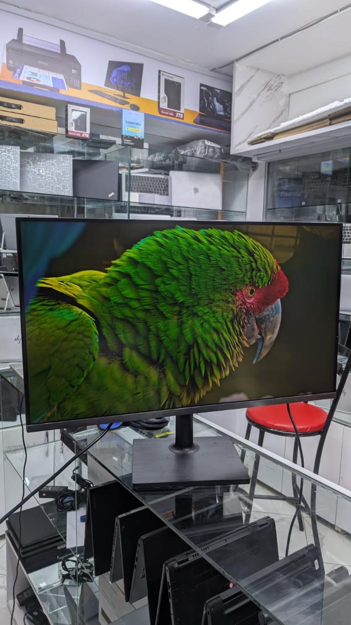 SAMSUNG F32TU872V SERIES