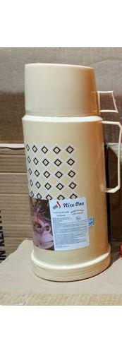 Keep your beverages at the perfect temperature with the Nice One 1-Liter Thermos Flask.