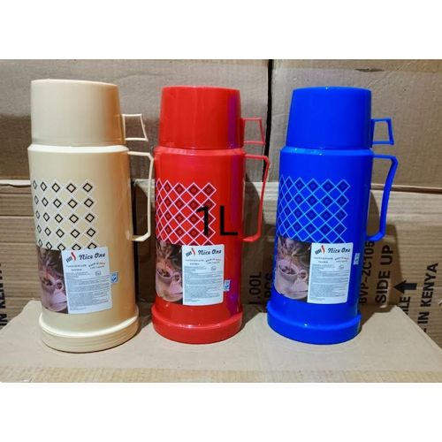 Keep your beverages at the perfect temperature with the Nice One 1-Liter Thermos Flask.