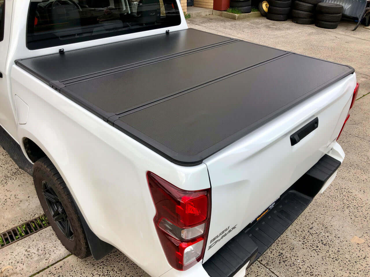 Isuzu D-Max Double Cab Soft Tri-Fold Tonneau Cover – Premium Load Bed Cover