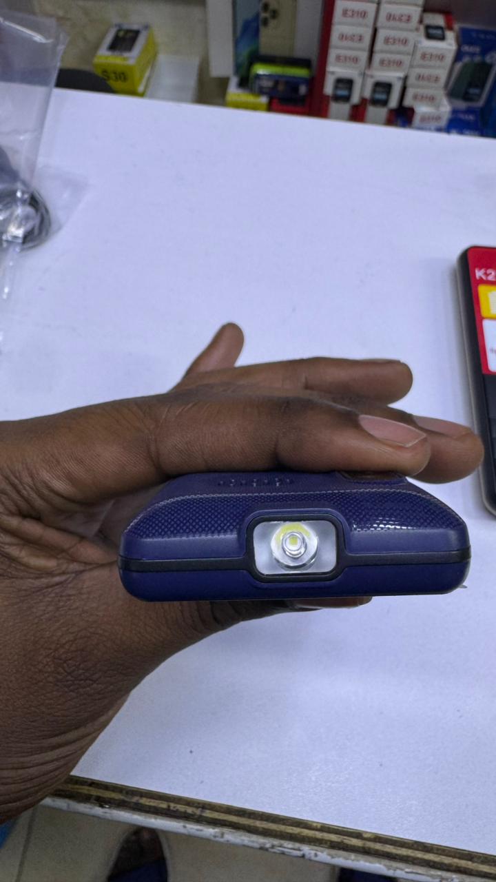 LIMITED DISCOUNT💃🏻💃🏻🔥🔥 !! BRAND NEW K2710d horse DUAL SIM FEATURE PHONE WITH Bluetooth /Wireless FM/SD Slot kabambe/katululu/mulika mwizi/button feature phone