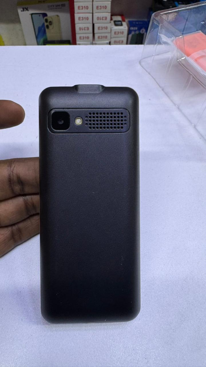 LIMITED DISCOUNT💃🏻💃🏻🔥🔥 !! BRAND NEW K2160 d horse DUAL SIM FEATURE PHONE WITH Bluetooth /Wireless FM/SD Slot kabambe/katululu/mulika mwizi/button feature phone
