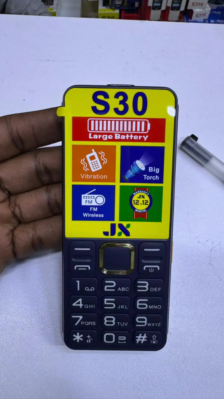 LIMITED DISCOUNT💃🏻💃🏻🔥🔥 !! BRAND NEW JX S30 DUAL SIM FEATURE PHONE WITH Bluetooth /Wireless FM/SD Slot kabambe/katululu/mulika mwizi/button feature phone