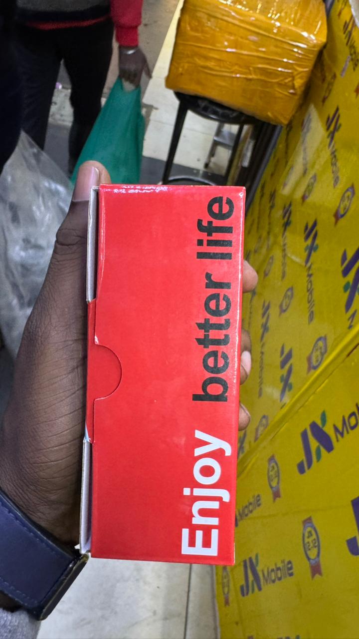 LIMITED DISCOUNT !!!BRAND NEW D-HORSE 2165 SIM CARD FEATURE PHONE WITH Bluetooth /Wireless FM/SD Slot kabambe/katululu/mulika mwizi/button feature phone