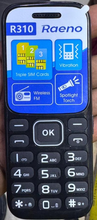 LIMITED DISCOUNT 🔥🔥BRAND NEW  RAENO R310 TRIPLE SIM CARD FEATURE PHONE WITH Bluetooth /Wireless FM/SD Slot kabambe/katululu/mulika mwizi/button feature phone