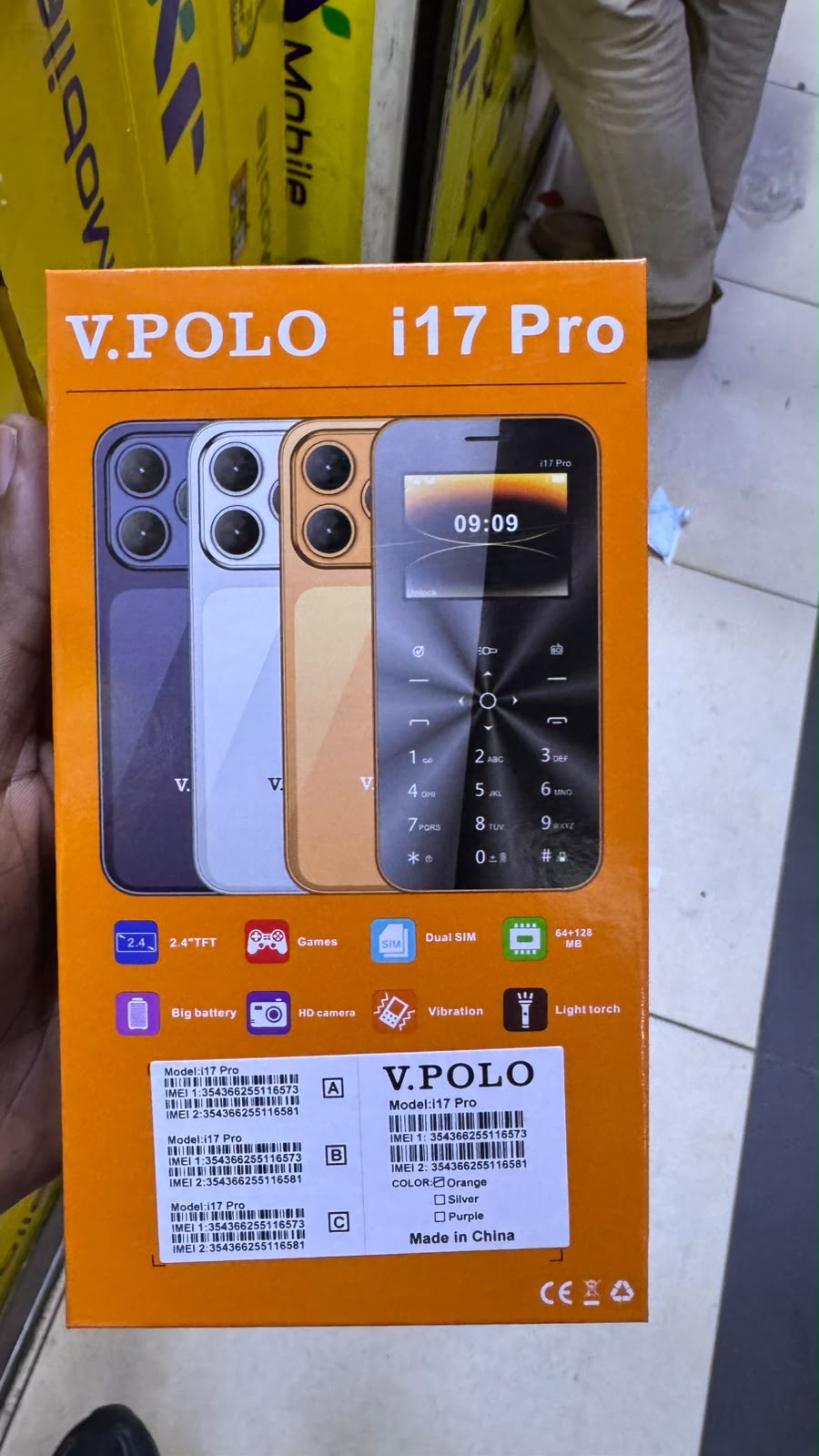 LIMITED DISCOUNT !!!BRAND NEW V. POLO I 17 PRO SIM CARD FEATURE PHONE WITH Bluetooth /Wireless FM/SD Slot kabambe/katululu/mulika mwizi/button feature phone