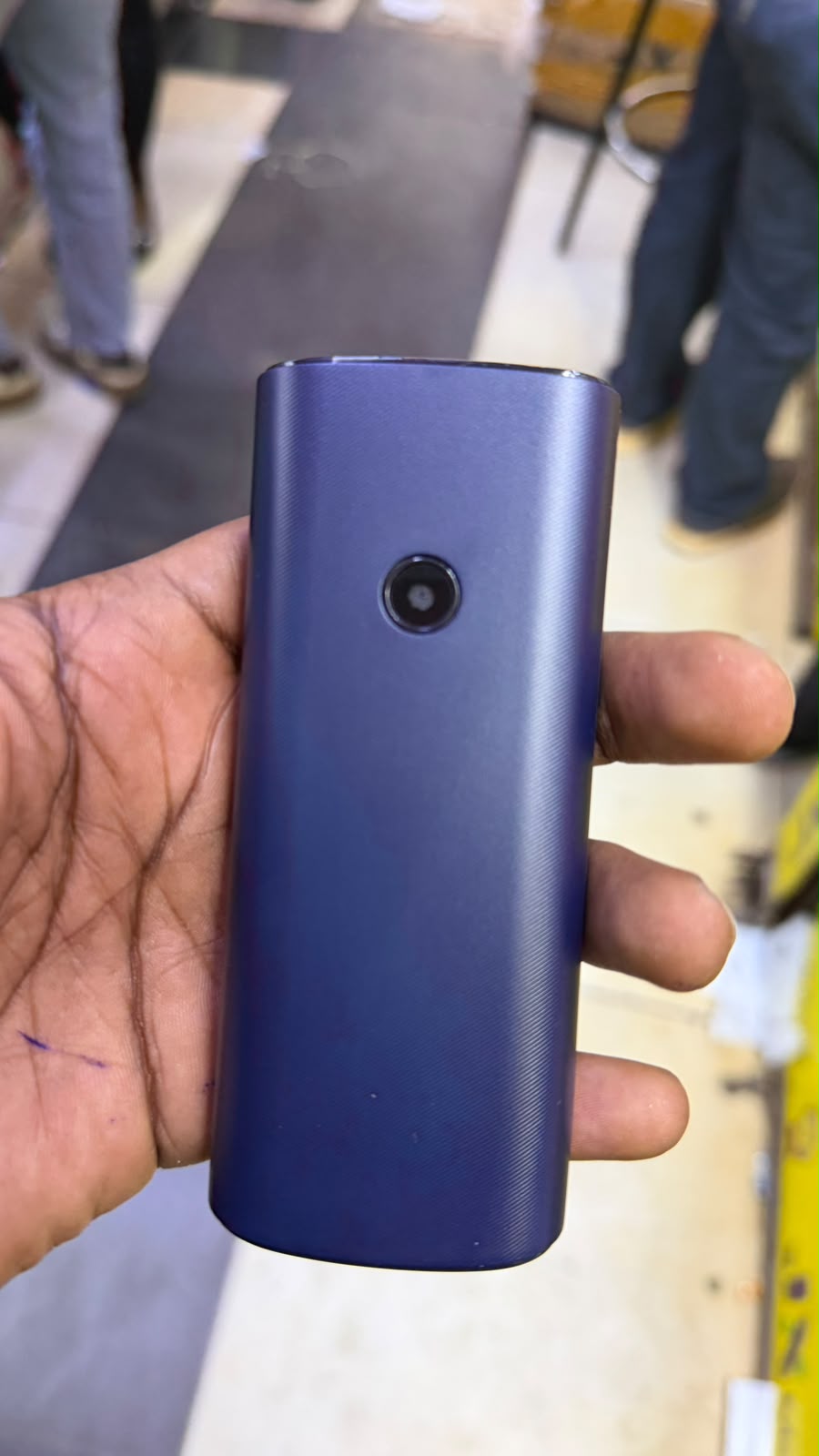LIMITED DISCOUNT💃🏻💃🏻🔥🔥 !! BRAND NEW  UFM C105 DUAL SIM CARD FEATURE PHONE WITH Bluetooth /Wireless FM/SD Slot kabambe/katululu/mulika mwizi/button feature phone