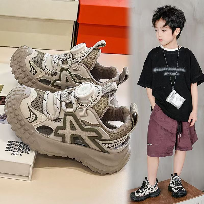 New children's sports shoes, boys' shoes, new boys' children's lightweight mesh breathable tire daddy shoes