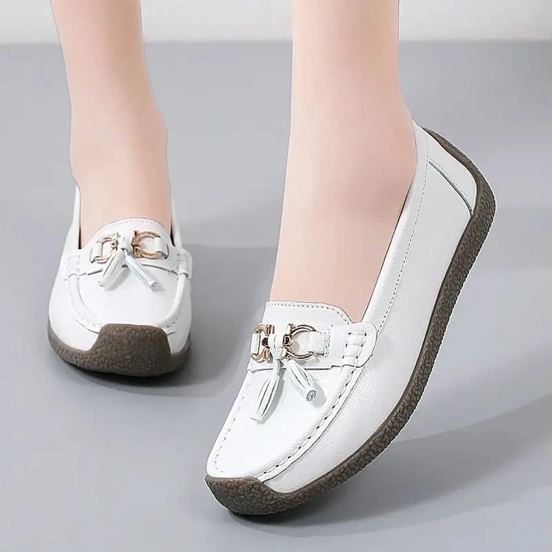 Women PU Leather Closed Loafers Comfortable Slip On Shoes Stylish Casual Office Wear Lightweight Durable Flat Shoes Elegant Ladies Footwear Sizes 36 to 42
