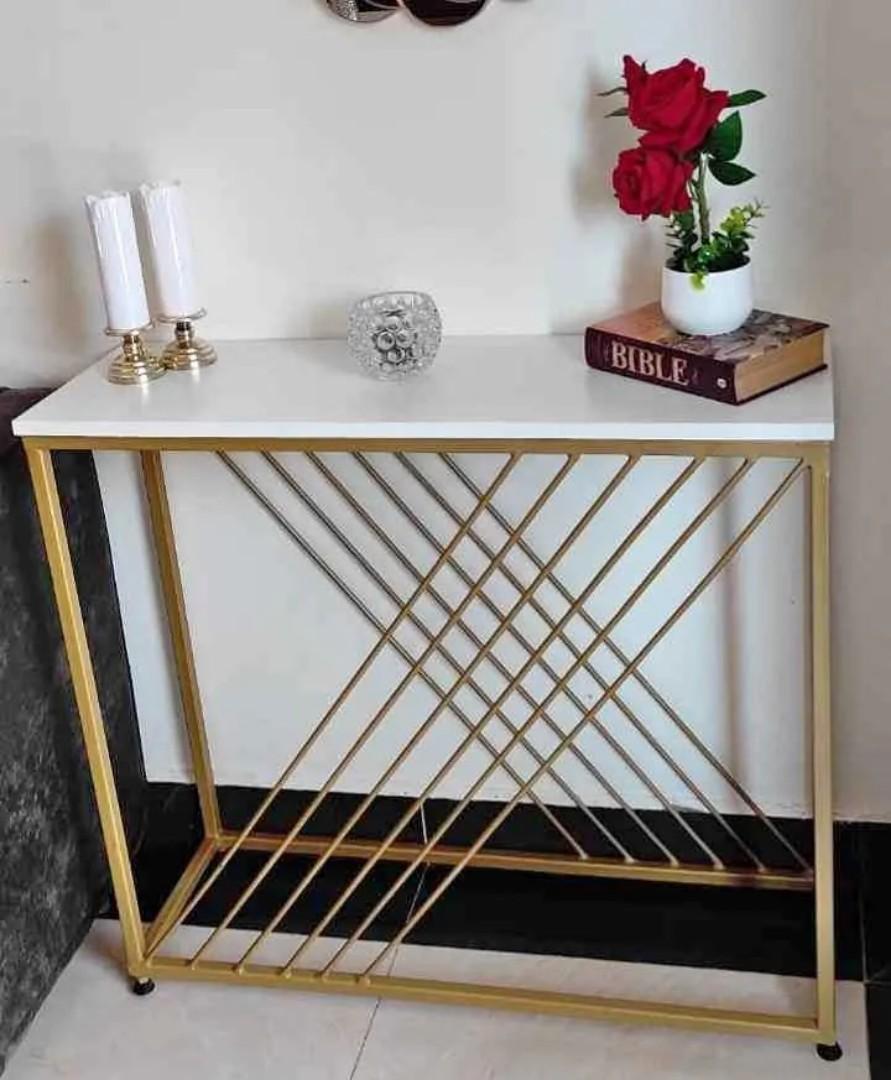 Gamma decorative console/side table with golden metal stand featuring intricated geometric design