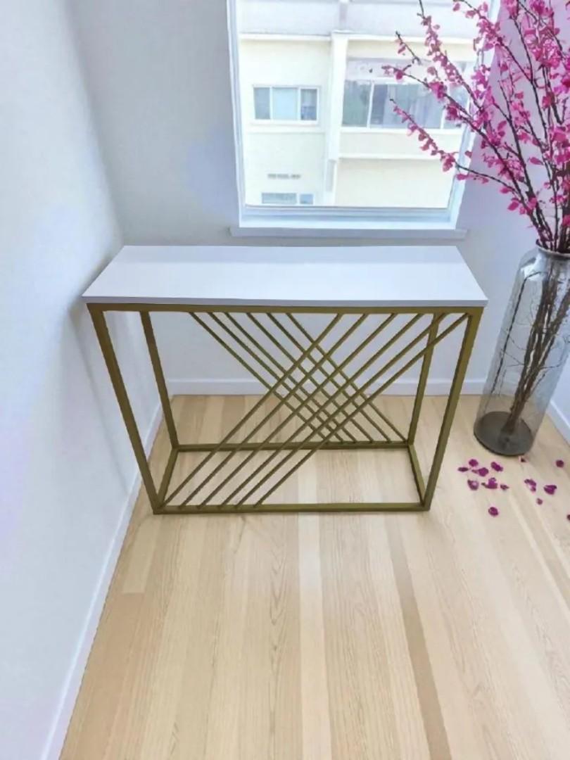 Gamma decorative console/side table with golden metal stand featuring intricated geometric design