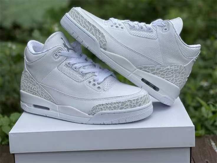 🔥 (free foam cleaner) 🔥 Air jordan 3 Retro  Men’s Sneakers – Men’s Cushioned Running Shoes, Streetwear Trainers, Comfortable Sports Shoes, Casual Fashion Sneakers with Air Sole Unit,
