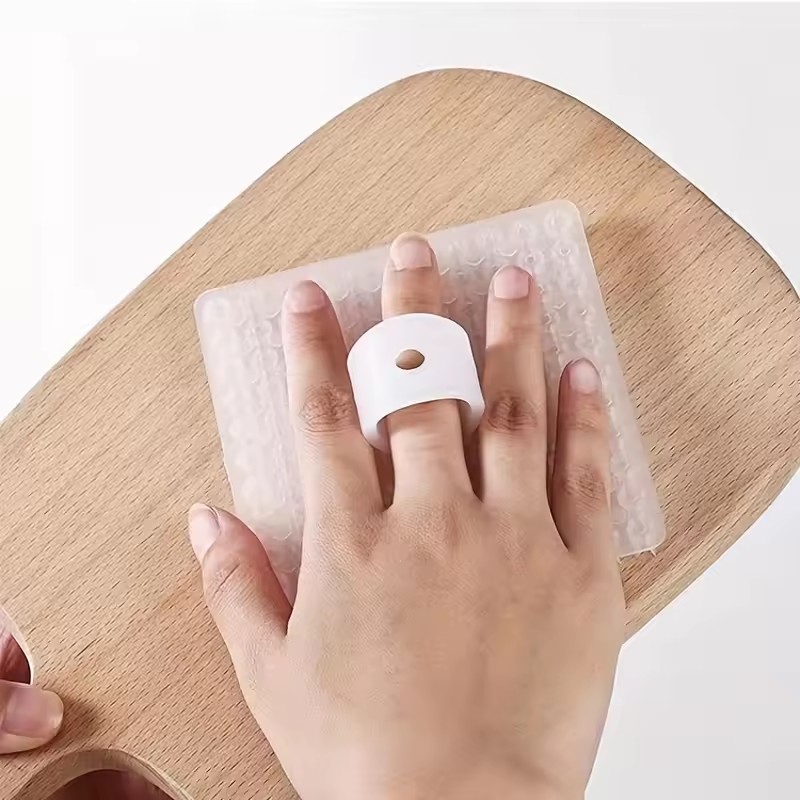 Multifunctional Fruit & Vegetable Cleaning Brush  for Potatoes, Pears, Cucumbers, Even Floor Drain, Kitchen & Home Essential