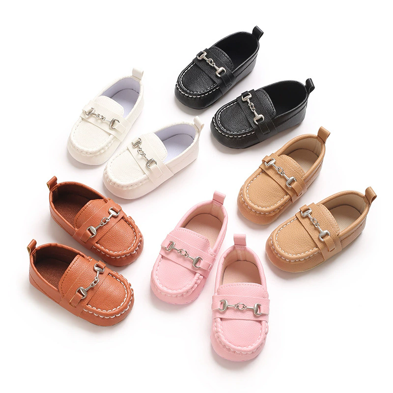 Spring and Autumn Baby Soft Bottom Anti slip Wear resistant Fashion Versatile Indoor and Outdoor Bean Shoes PVC Upper