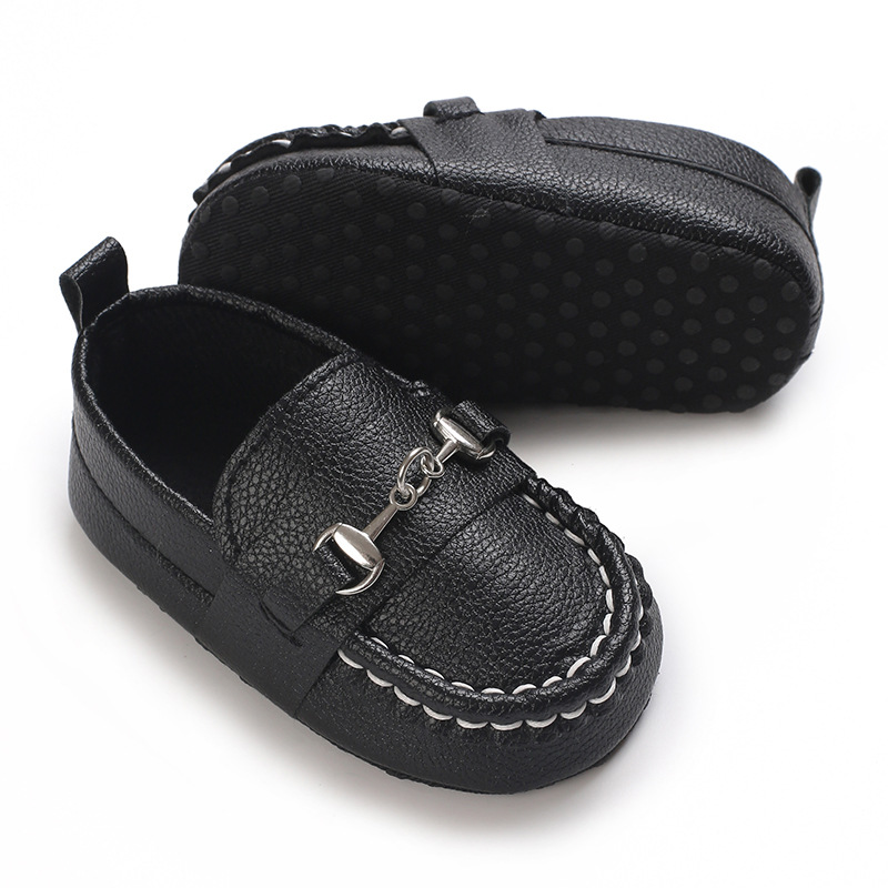 Spring and Autumn Baby Soft Bottom Anti slip Wear resistant Fashion Versatile Indoor and Outdoor Bean Shoes PVC Upper