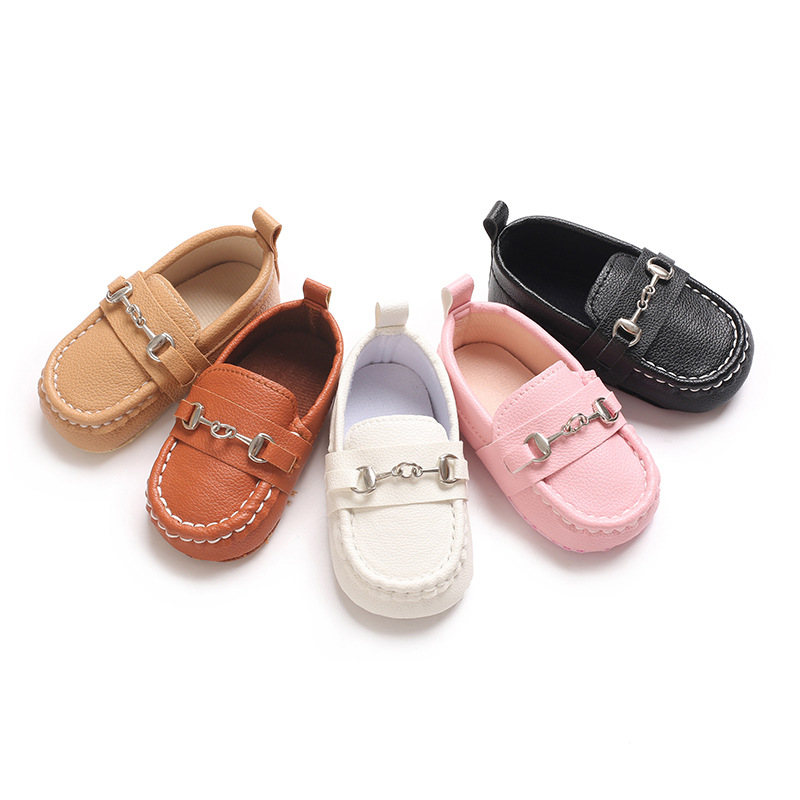 Spring and Autumn Baby Soft Bottom Anti slip Wear resistant Fashion Versatile Indoor and Outdoor Bean Shoes PVC Upper