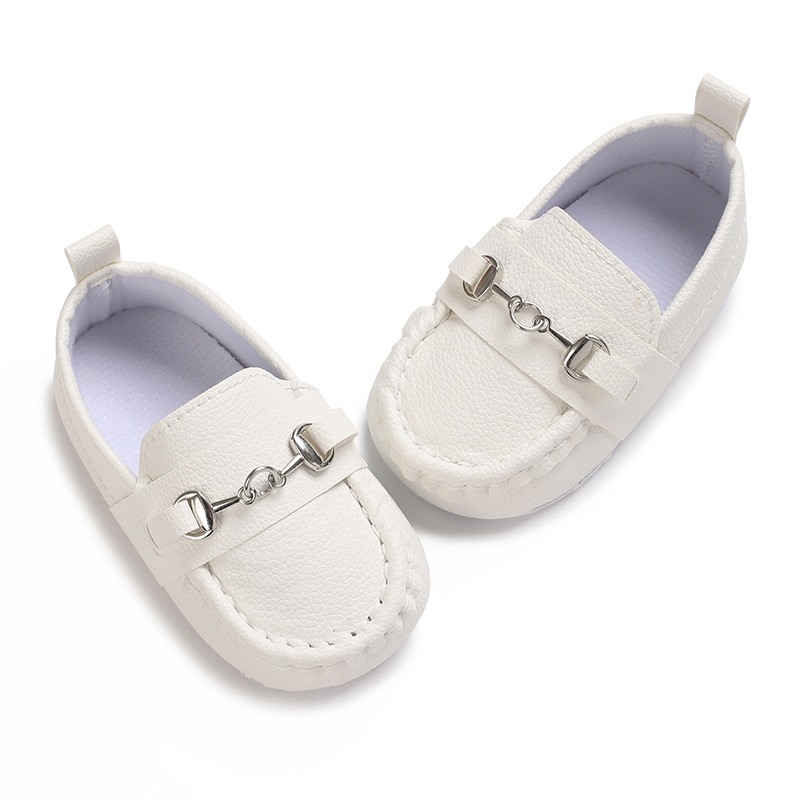 Spring and Autumn Baby Soft Bottom Anti slip Wear resistant Fashion Versatile Indoor and Outdoor Bean Shoes PVC Upper
