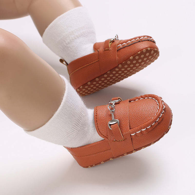 Spring and Autumn Baby Soft Bottom Anti slip Wear resistant Fashion Versatile Indoor and Outdoor Bean Shoes PVC Upper