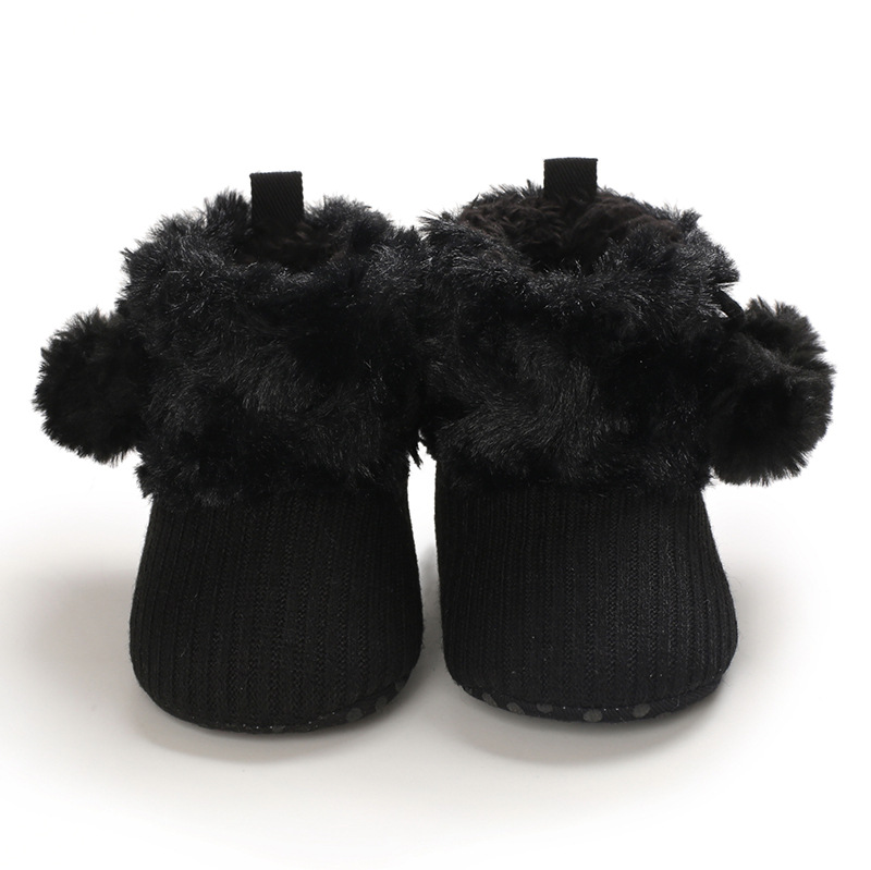 Shoes for 0-1 year old babies, comfortable and soft shoes for female babies, warm baby boots for winter