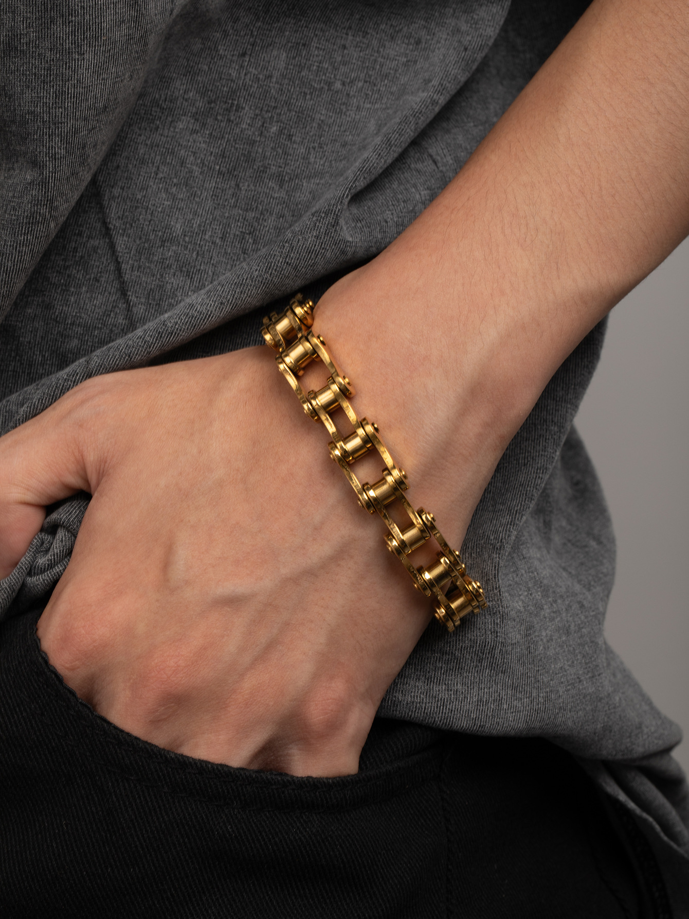 1Pcs Men's Stainless Steel Bracelet Creative Imitation Bicycle Chain Bracelet Trendy Punk Style Daily Wear Accessories A-2226