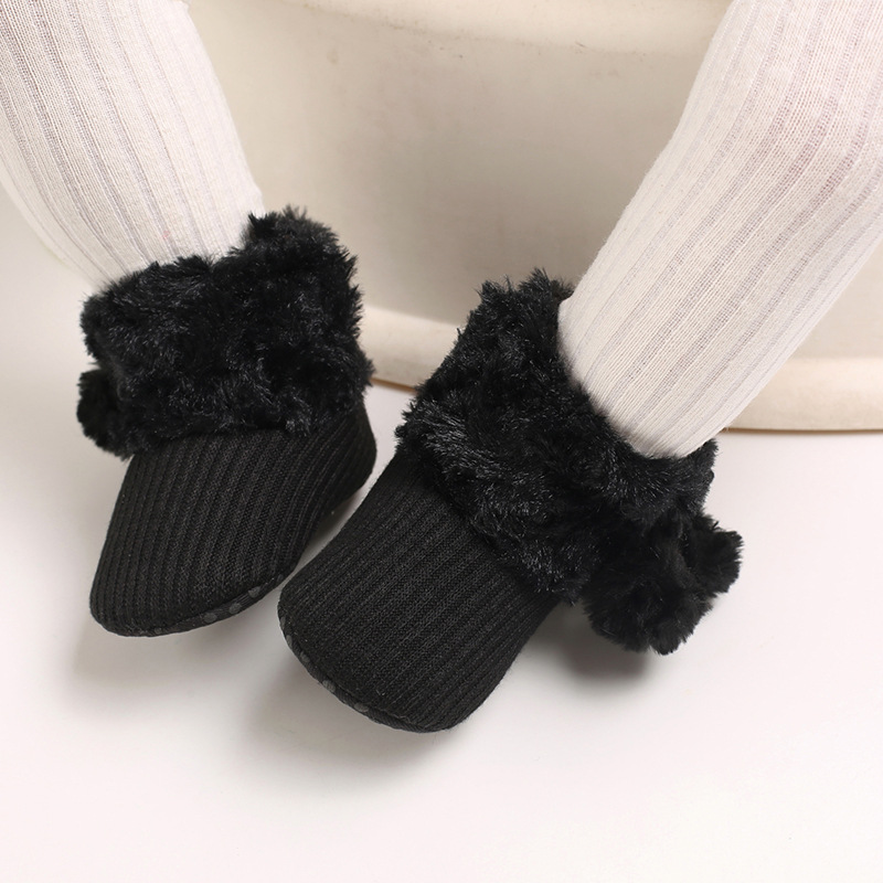 Shoes for 0-1 year old babies, comfortable and soft shoes for female babies, warm baby boots for winter