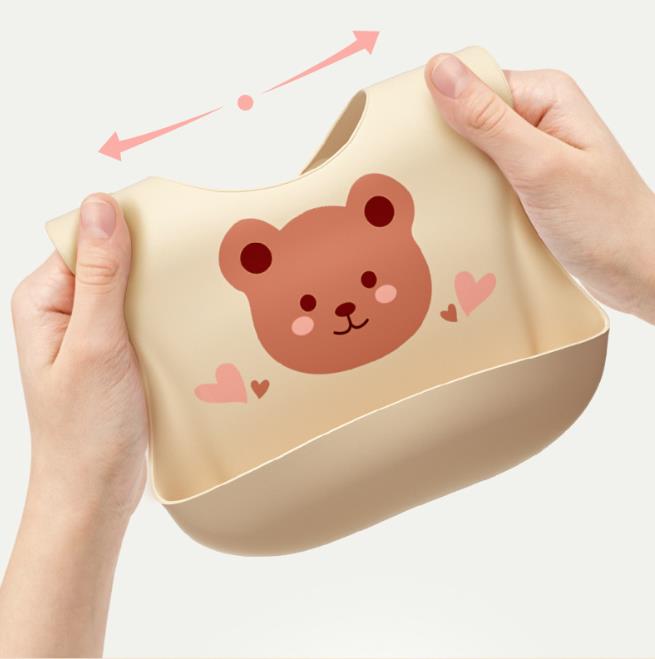 Baby Bib Waterproof Soft Silicone Scarf Cartoon Bear Cute Print Adjustable Bibs Burp Cloths Baby Feeding Aprons Kids Eating