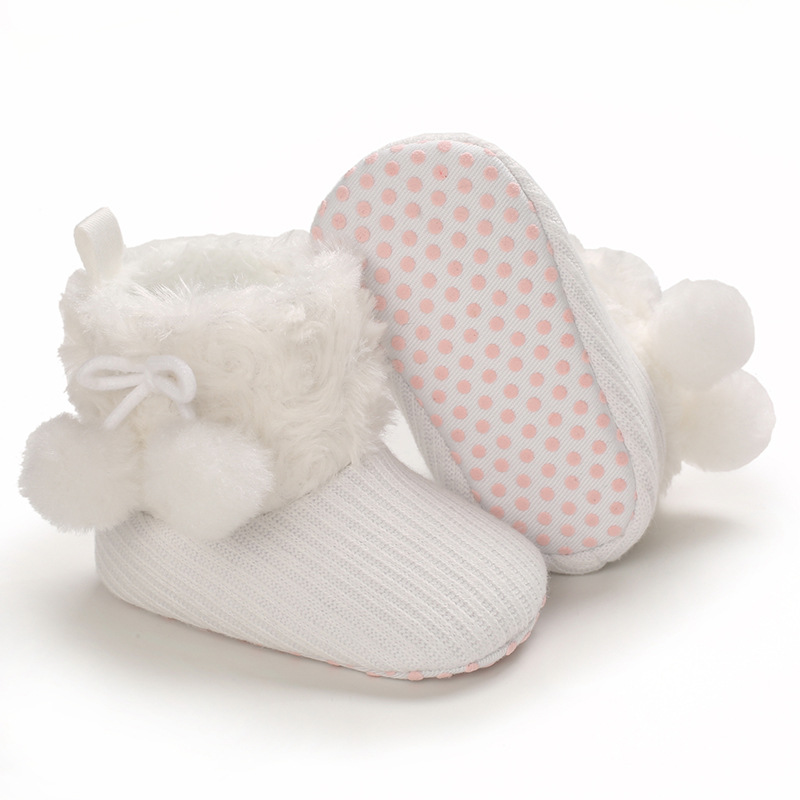 Shoes for 0-1 year old babies, comfortable and soft shoes for female babies, warm baby boots for winter