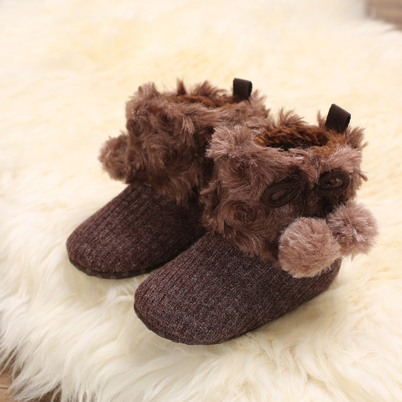 Shoes for 0-1 year old babies, comfortable and soft shoes for female babies, warm baby boots for winter