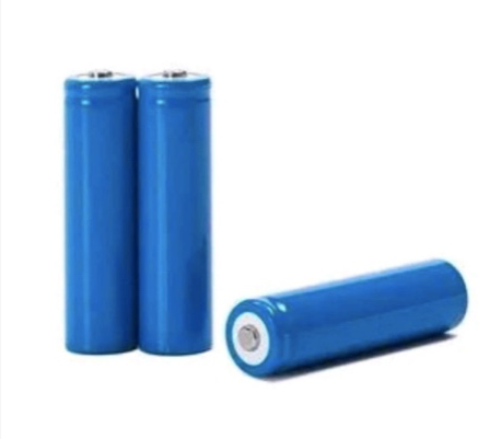 18650 Lithium Battery, 7800mAh Large Capacity 3.7v Rechargeable Battery, New Full-capacity Cylindrical Lithium Battery for Flashlight torch / Portable Bluetooth Speakers / Electric Shavers etc