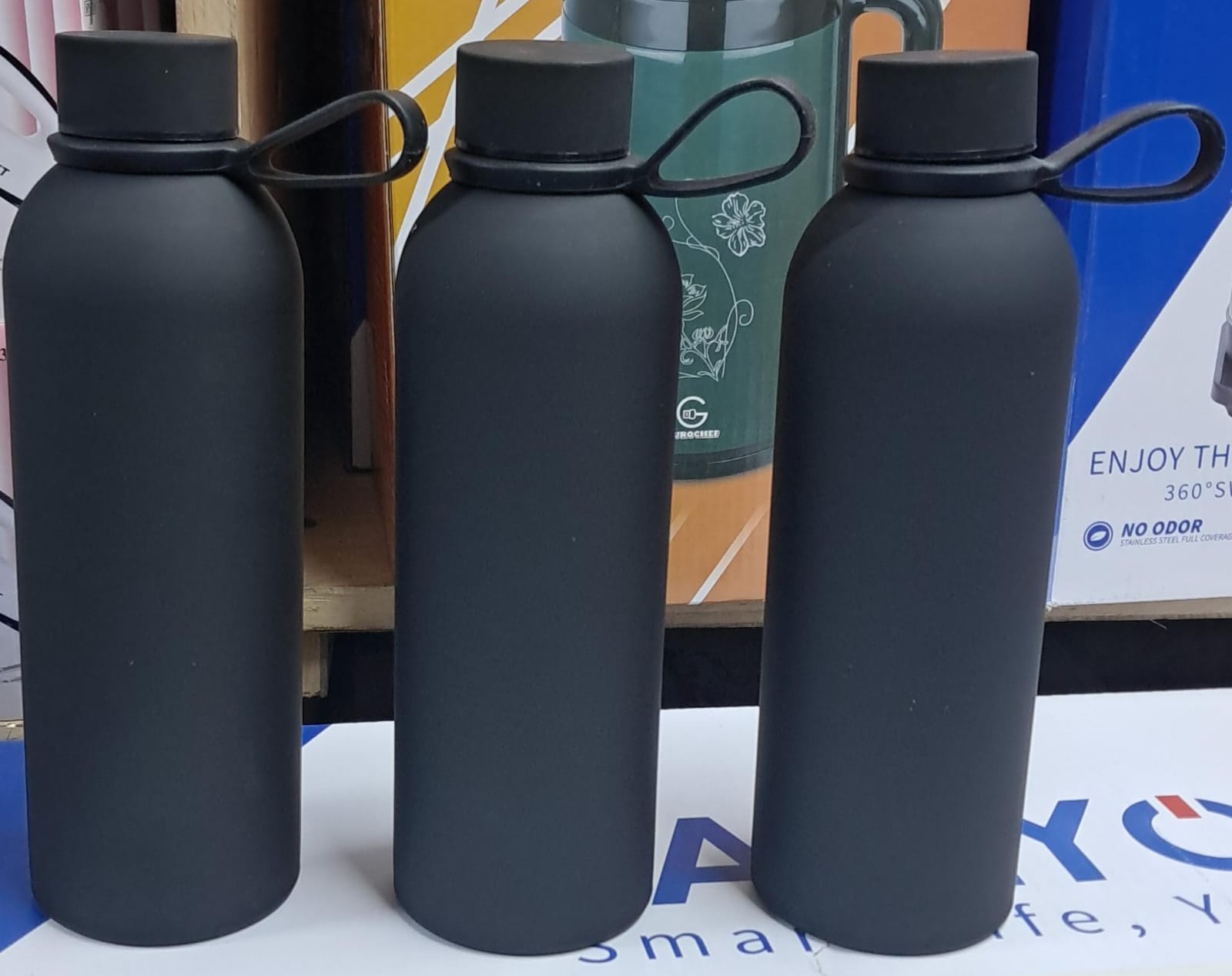 Stainless Steel Vacuum Flask – Insulated Thermos Bottle (Hot & Cold, Portable Travel Flask)