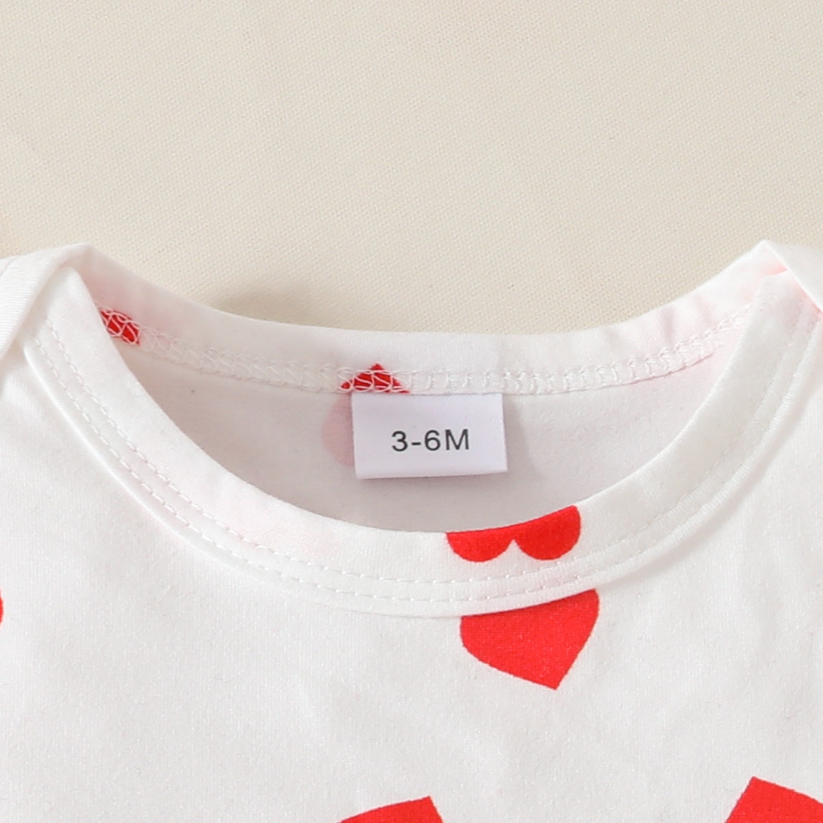 2026 Baby Girl 3PCS Outfit Set Short Sleeve Heart Printed Romper for 0-18 Months Baby Girls Bodysuit Bear Strapless Dress with Bow Headband Infant Clothes