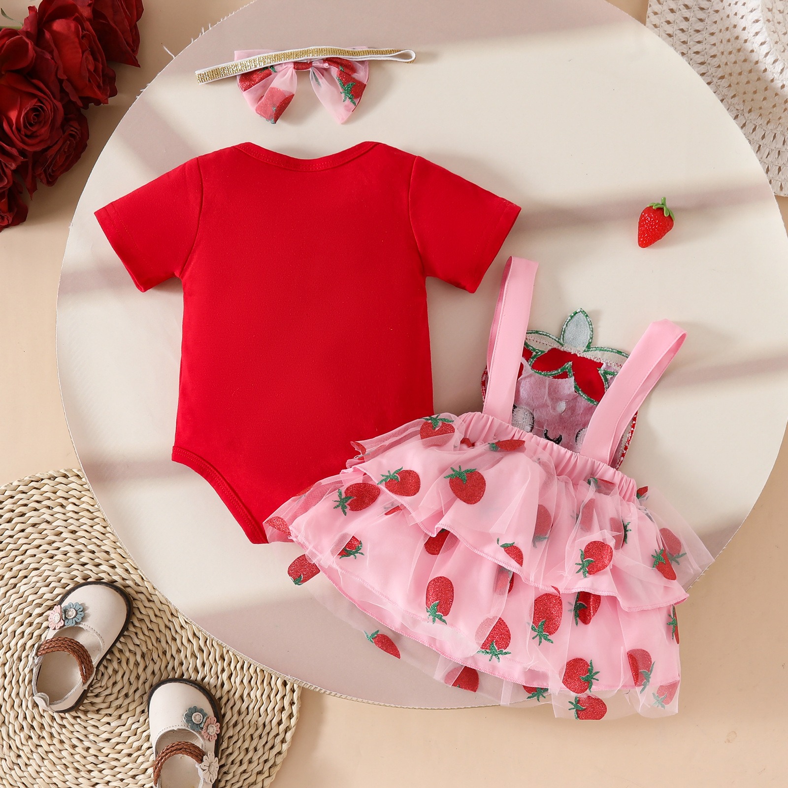 3PCS Outfit Set Newborn Baby Girl Strawberry Floral Short Sleeve Romper Mesh Tutu Suspender Dress with Headband  for 0-1 Year Baby Girl Clothes Girls Clothing Set