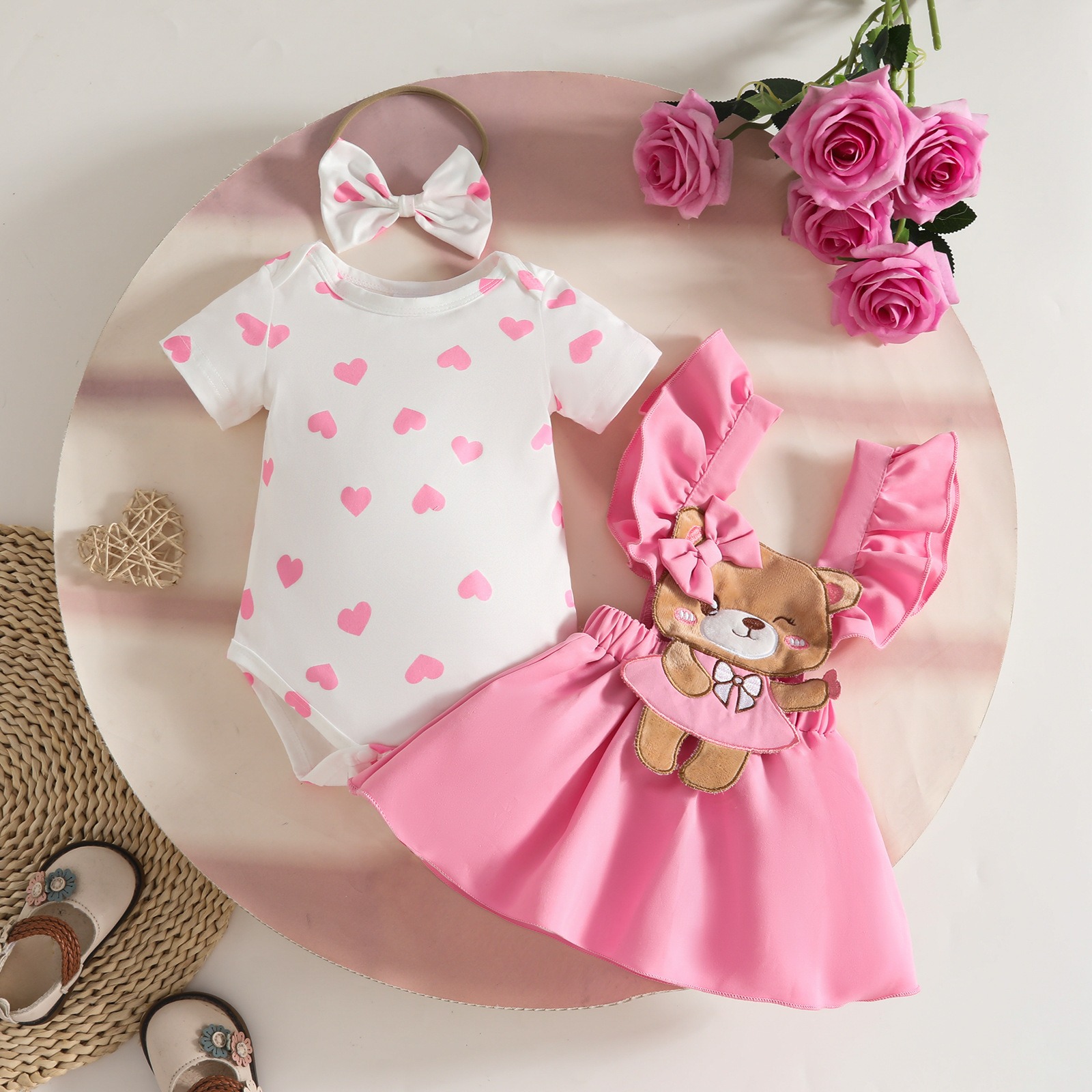 2026 Baby Girl 3PCS Outfit Set Short Sleeve Heart Printed Romper for 0-18 Months Baby Girls Bodysuit Bear Strapless Dress with Bow Headband Infant Clothes