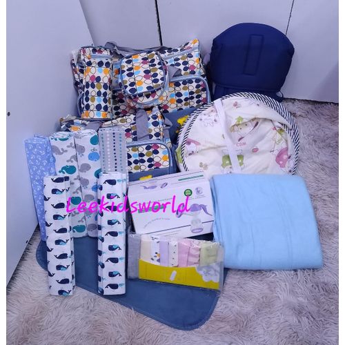 Newborn Essentials Gift Pack - 5-Piece Diaper Bag, Breast Pump, Mosquito Net, Washcloths, Baby Carrier