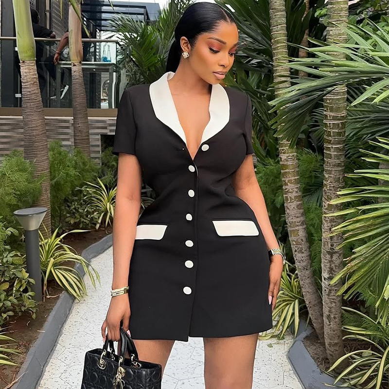 New product selection: European and American style, foreign trade fashion temperament, women's clothing, black and white contrasting color, slimming suit skirt, slim fit cardigan, button short dress