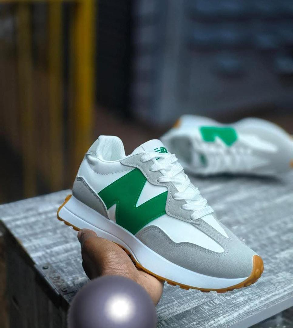 Special Offer🔥 Premium Unisex Casual Sneakers | Lightweight, Comfortable & Stylish Everyday Shoes 👟✨#Sneakers #FashionShoes #CasualSneakers #MensShoes #LadiesSneakers #ComfortShoes #RunningShoes