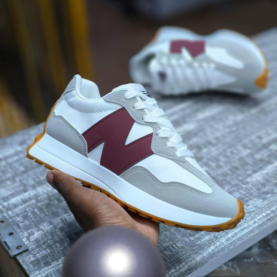 Special Offer🔥 Premium Unisex Casual Sneakers | Lightweight, Comfortable & Stylish Everyday Shoes 👟✨#Sneakers #FashionShoes #CasualSneakers #MensShoes #LadiesSneakers #ComfortShoes #RunningShoes
