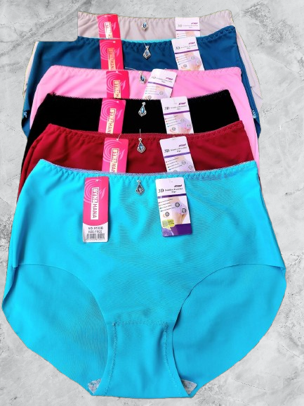💎 3PCS SMOOTH FIT • MINIMAL DETAIL 💎 Women’s Seamless Panties – Solid Color Cheeky Full Coverage with Small Pendant Accent
