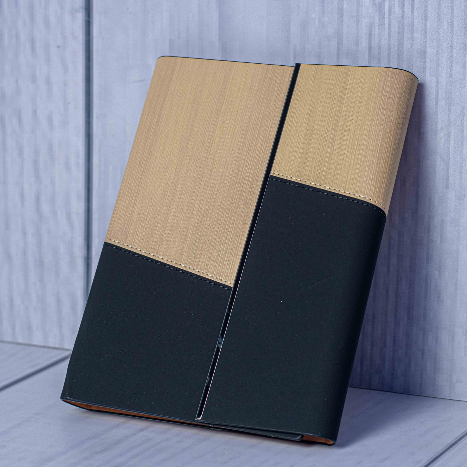 📒 B5 2-Tone Notebook – Premium Elegant Writing Pad ✨ Modern Dual Color Exercise Book 🎁 Surprise Free Gift Included